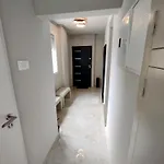 Toni Apartament *