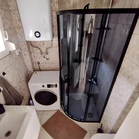 Toni Apartment *